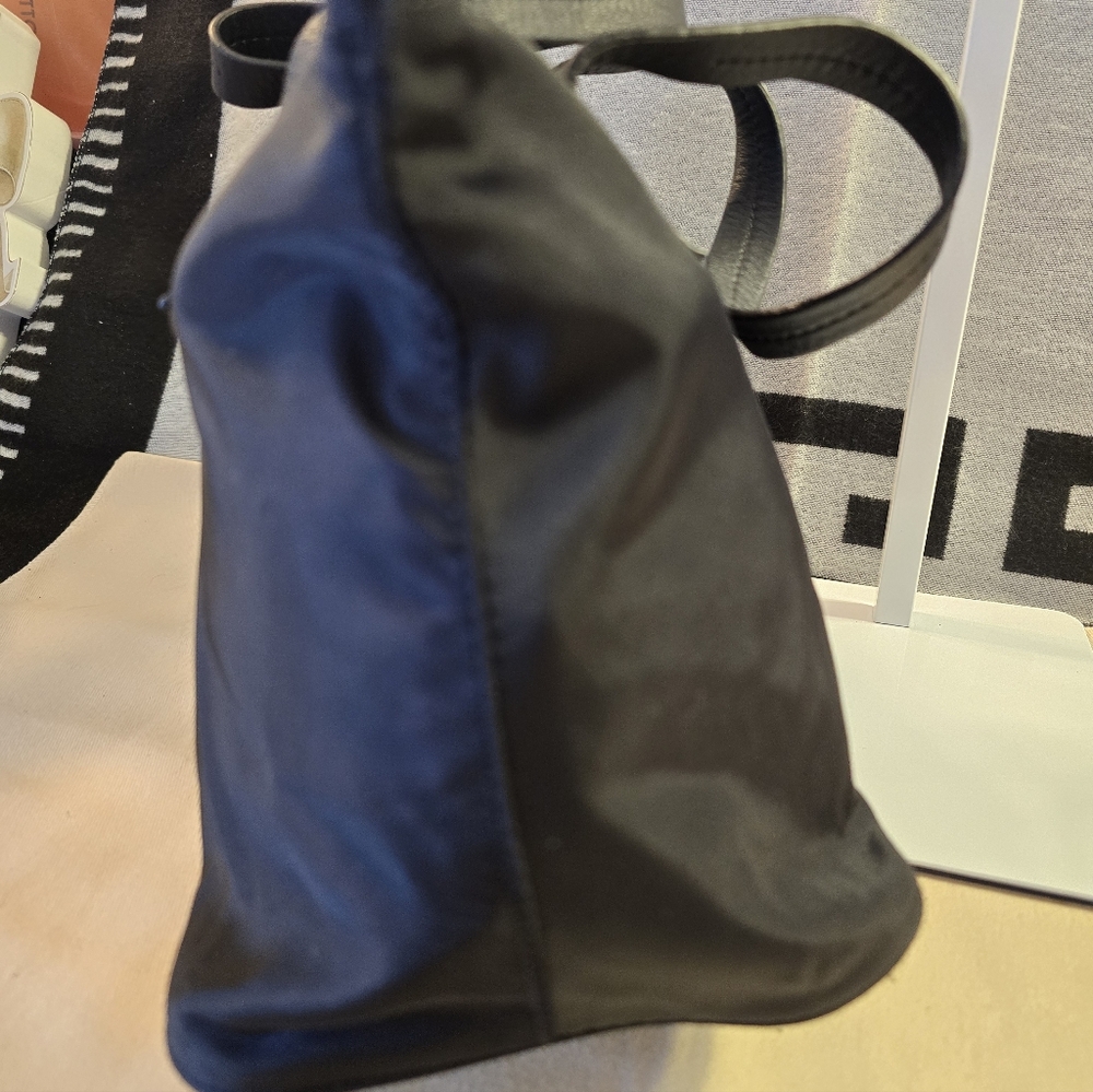 Prada Black Nylon Small Handbag - Picture 4 of 7